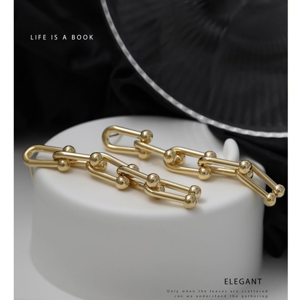 TRENDY EARINGS - Picture 4 of 6